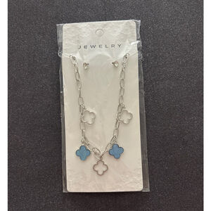 2/$12 Women's Unbranded Clover Charm Necklace One Size Silver Blue